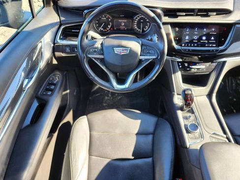 Certified 2024 Cadillac XT6 Sport w/ LPO, Floor Liner Package AWD/4WD image 11