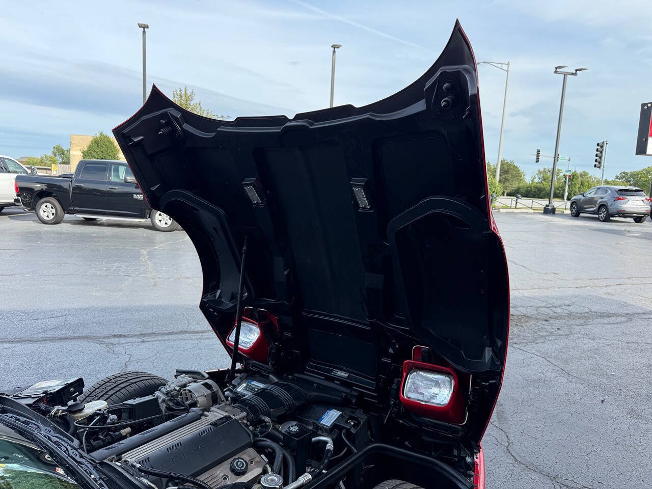 Used 1992 Chevrolet Corvette Coupe RWD image 17