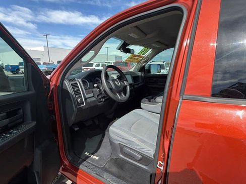 Used 2013 RAM 2500 Tradesman w/ Chrome Appearance Group AWD/4WD image 11