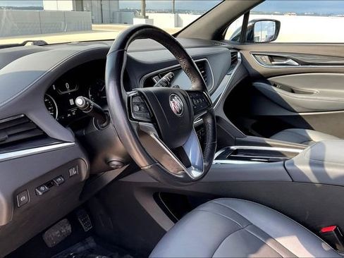 Used 2024 Buick Enclave Premium image 16