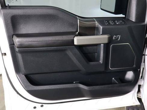 Used 2019 Ford F150 Raptor w/ Equipment Group 802A Luxury AWD/4WD image 19