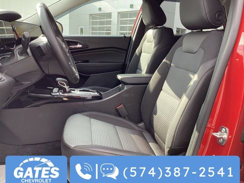 Used 2026 Chevrolet Trax LT w/ Driver Confidence Package FWD image 15