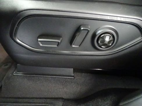 Certified 2023 Jeep Grand Cherokee Altitude AWD/4WD image 3