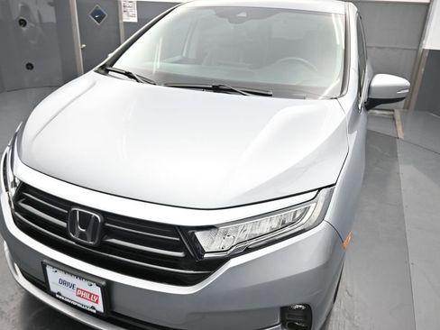 Used 2024 Honda Odyssey EX-L image 11