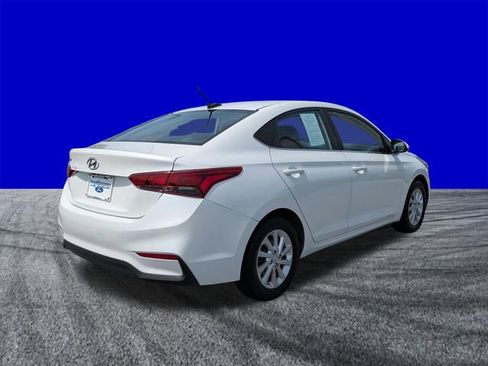 Used 2019 Hyundai Accent SEL FWD image 4