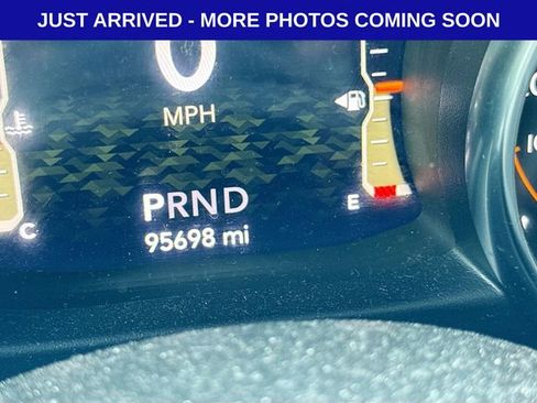 Used 2022 Jeep Wrangler Unlimited Sahara w/ Cold Weather Group image 12