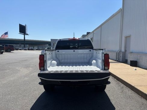 New 2026 Chevrolet Colorado Trail Boss image 13