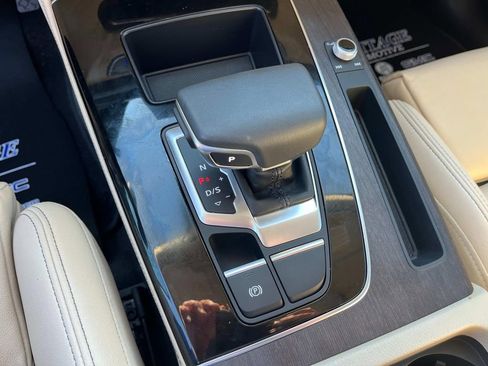 Used 2024 Audi Q5 2.0T Premium Plus image 25