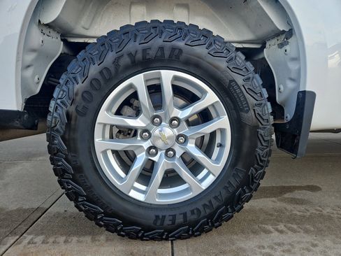 Used 2019 Chevrolet Silverado 1500 LT w/ All-Star Edition image 5