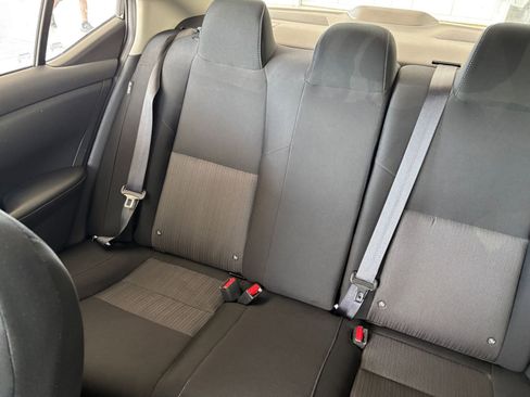 Used 2025 Nissan Sentra SV image 39