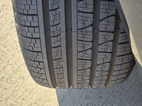 New 2026 Volvo XC90 B6 Ultra w/ Protection Package image 13