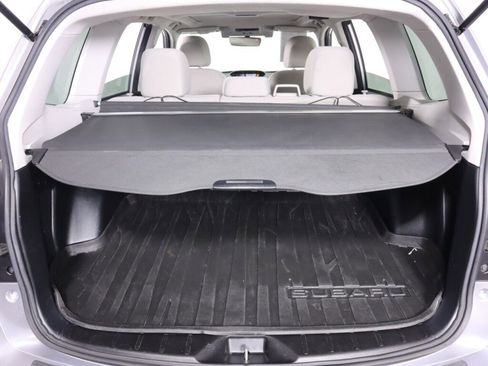 Used 2018 Subaru Forester 2.5i Premium image 32