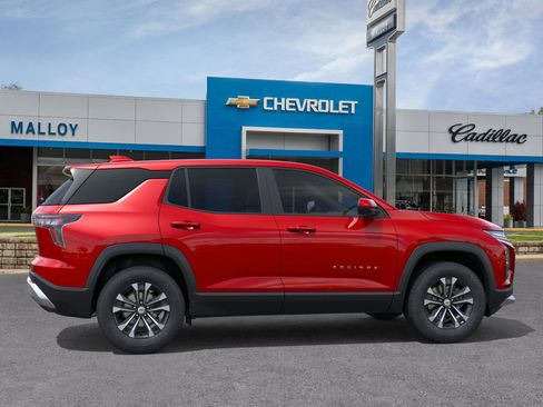 New 2026 Chevrolet Equinox LT w/ LPO, Floor Liner Package image 29