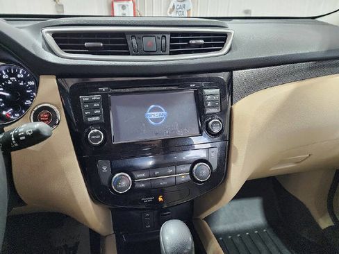 Used 2016 Nissan Rogue SL w/ SL Premium Package AWD/4WD image 14