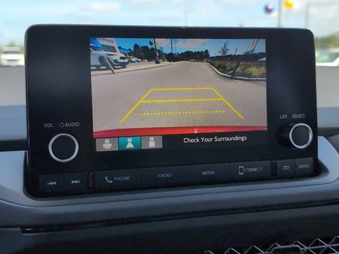 Used 2023 Honda Accord EX image 18