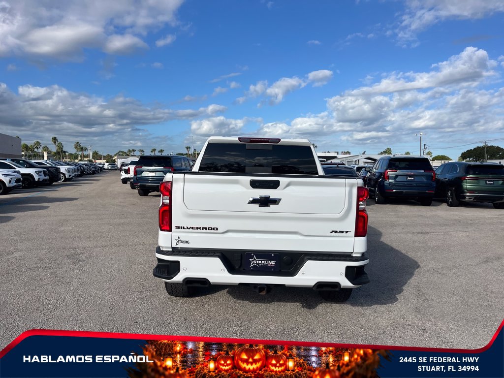 Certified 2025 Chevrolet Silverado 1500 RST w/ Redline Edition AWD/4WD image 6