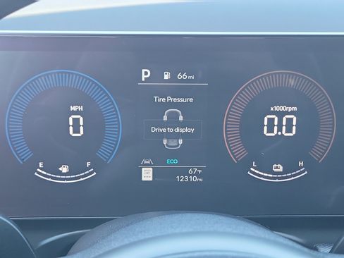 Certified 2025 Hyundai Tucson Blue image 9