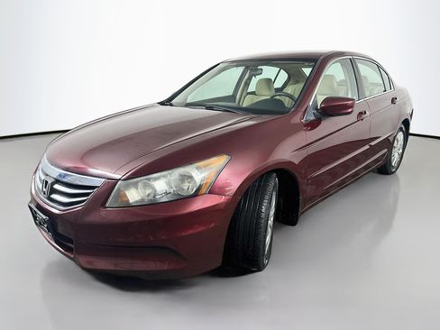 Used 2012 Honda Accord LX image 3