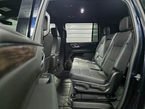 Used 2022 Chevrolet Suburban Z71 w/ Max Trailering Package image 15