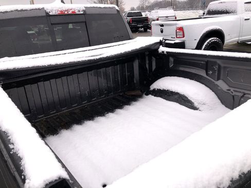 Used 2019 RAM 1500 Big Horn image 9