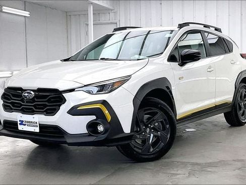 Used 2024 Subaru Crosstrek 2.5i Sport w/ Crosstrek Mirror Package AWD/4WD image 2