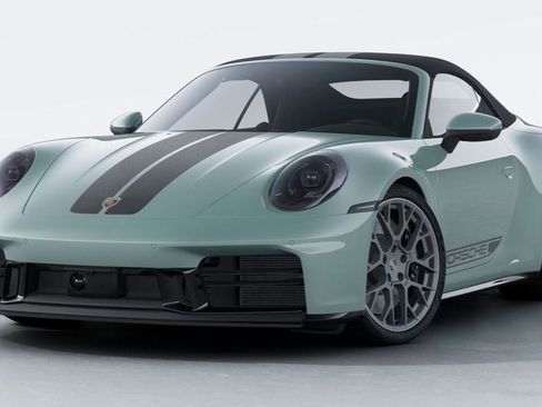 New 2026 Porsche 911 Carrera 4S image 1