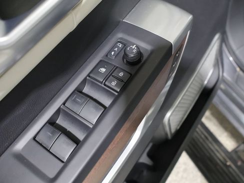 Used 2023 Toyota Sequoia Capstone AWD/4WD image 13