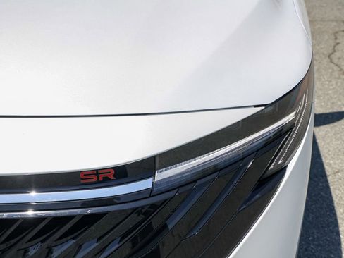 New 2026 Nissan Sentra SR FWD image 10