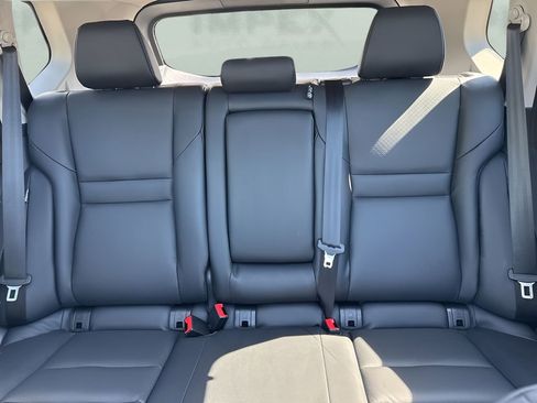 Used 2023 Nissan Rogue SV w/ SV Premium B Package image 12