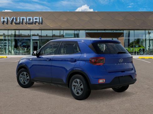 New 2026 Hyundai Venue SE image 5