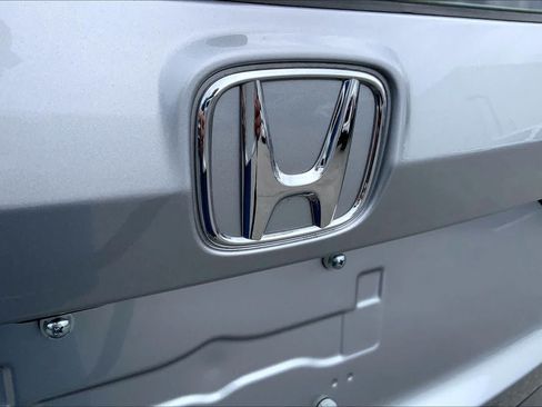 Used 2023 Honda CR-V LX image 10