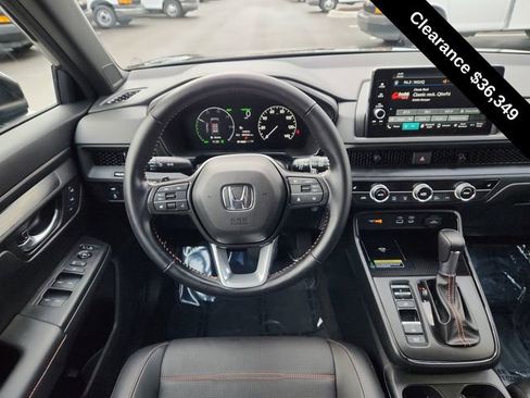 Used 2025 Honda CR-V Sport-L image 18