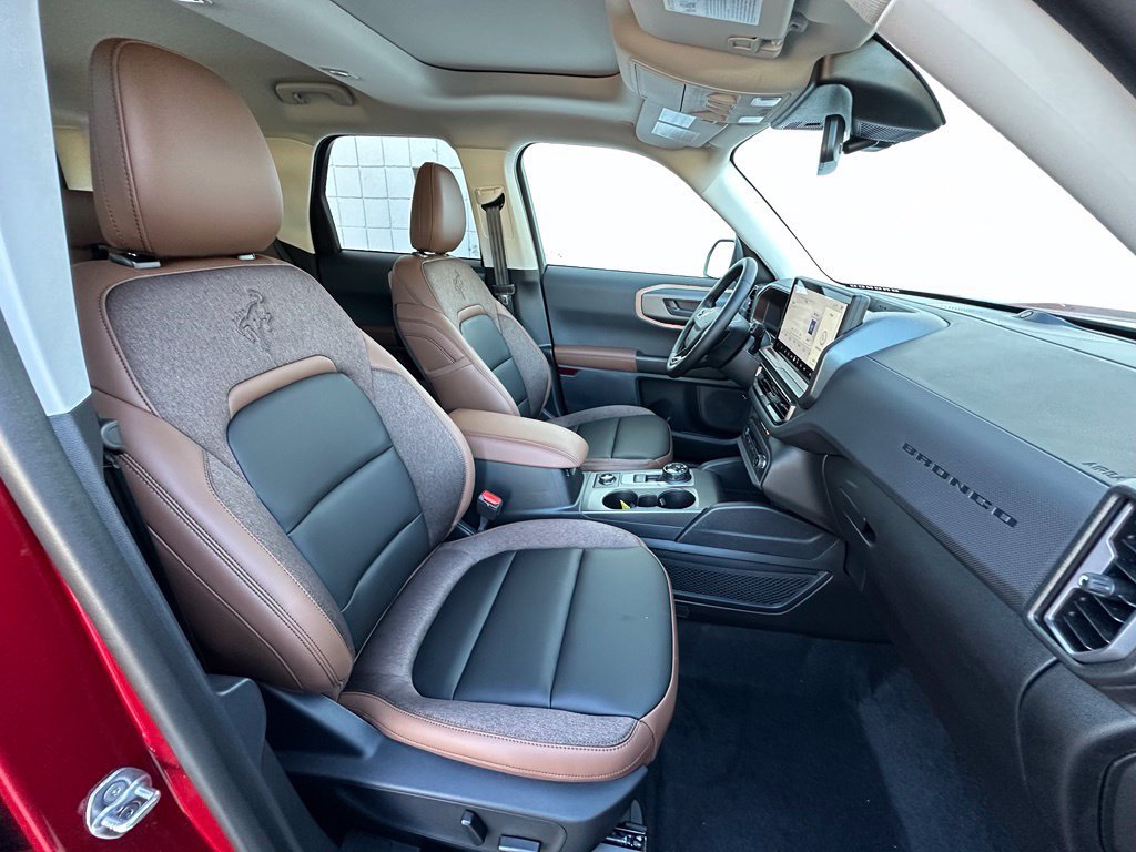 New 2026 Ford Bronco Sport Outer Banks w/ Outer Banks Tech Package+ AWD/4WD image 23