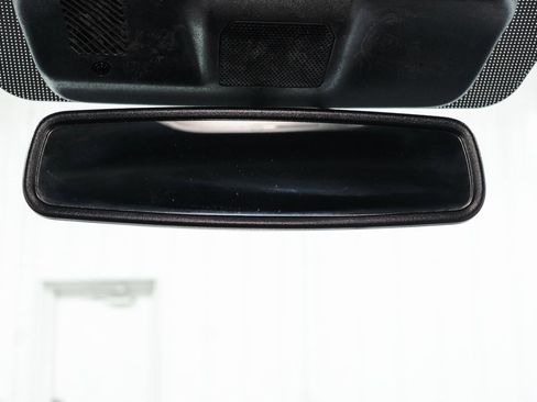 Used 2025 Ford F250 Platinum w/ FX4 Off-Road Package image 25