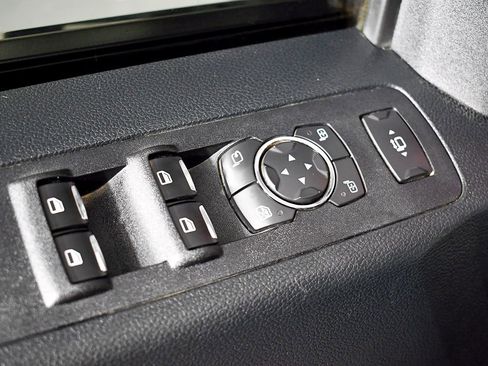 Used 2018 Ford F350 Platinum w/ Platinum Ultimate Package image 21