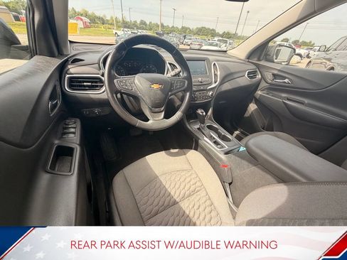 Used 2018 Chevrolet Equinox LT FWD image 13