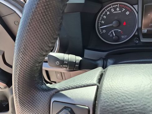 Used 2021 Toyota Tacoma TRD Off-Road w/ Technology Package image 33