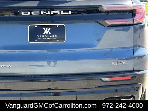 New 2026 GMC Acadia Denali Ultimate w/ LPO, Floor Liner Package AWD/4WD image 5