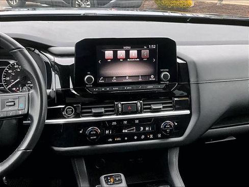 Certified 2024 Nissan Pathfinder SV image 19