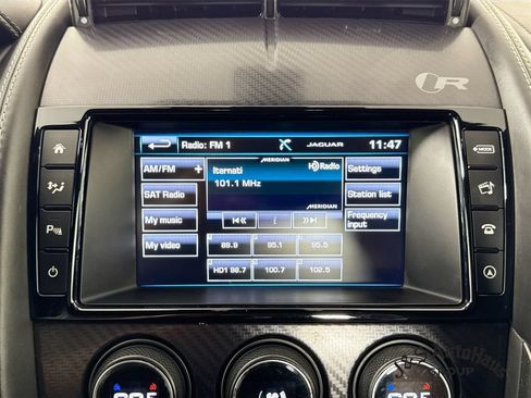 Used 2016 Jaguar F-TYPE R AWD/4WD image 17