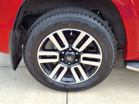 Used 2022 Toyota 4Runner Limited RWD image 27