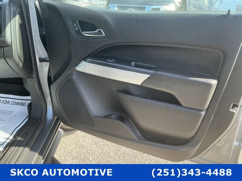 Used 2018 Chevrolet Colorado LT RWD image 12
