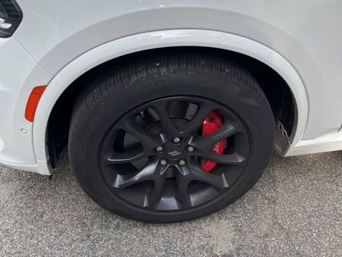 Used 2023 Dodge Durango R/T w/ Tow 'N Go Package AWD/4WD image 13