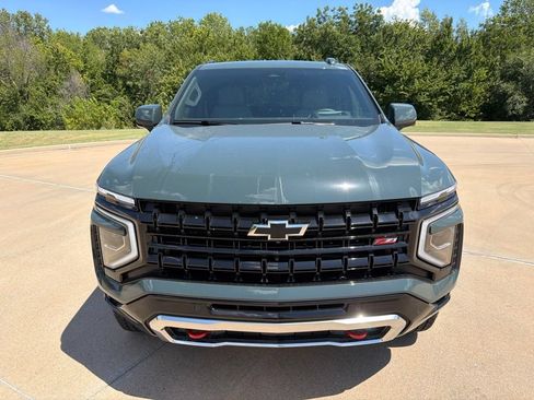 Used 2026 Chevrolet Tahoe Z71 w/ Z71 Off-Road Package AWD/4WD image 2