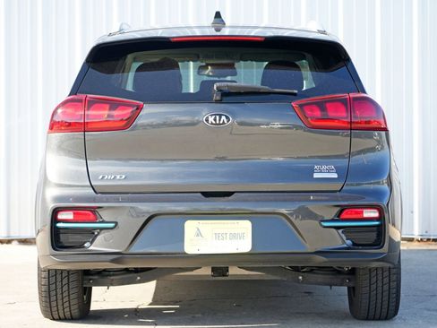Used 2020 Kia Niro EX w/ Cold Weather Package image 10