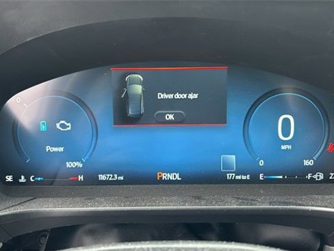 Used 2024 Ford Escape Platinum w/ Premium Technology Package image 13