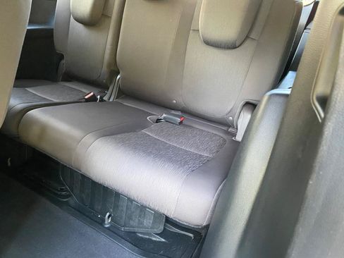 Used 2019 Honda Odyssey EX image 40