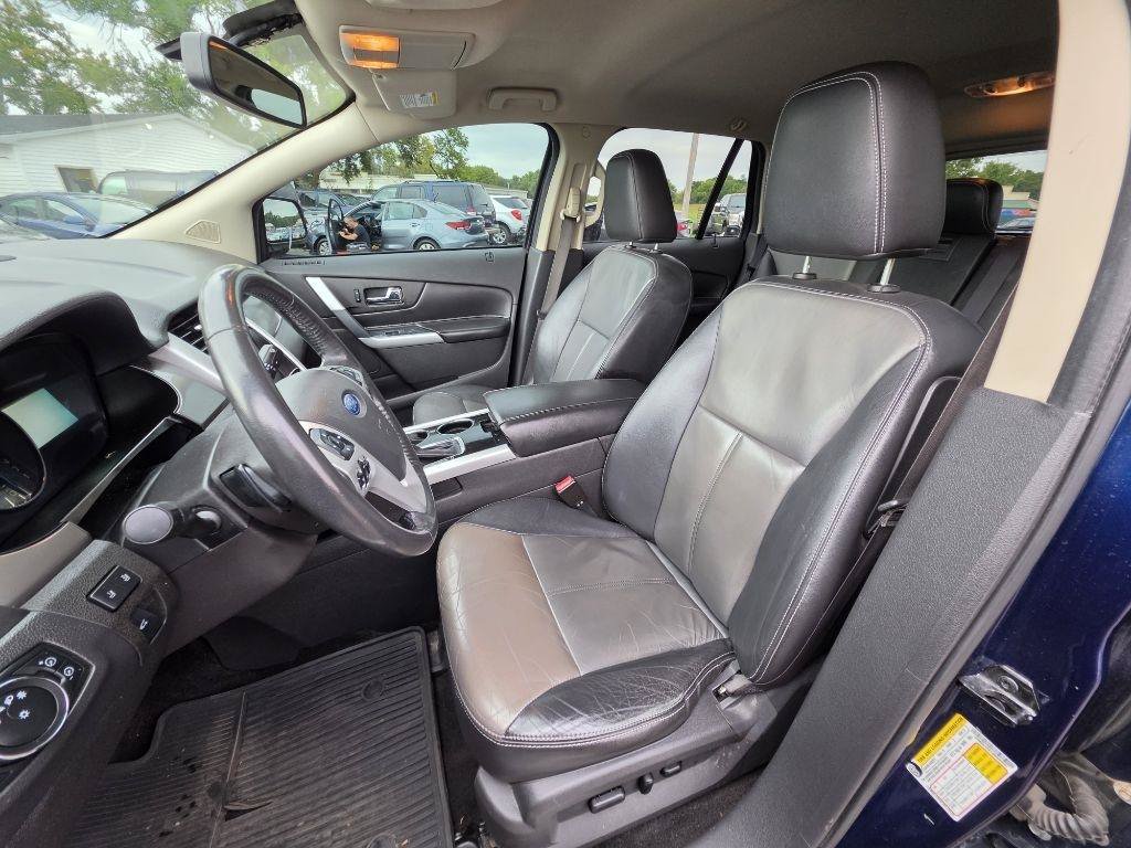 Used 2011 Ford Edge Sport w/ Driver Entry Pkg FWD image 14