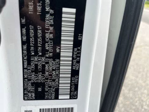 Used 2022 Toyota Sienna LE FWD image 9