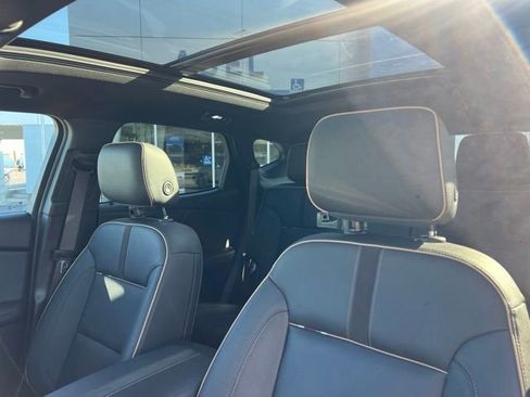 Used 2023 Chevrolet Blazer Premier w/ Driver Confidence II Package AWD/4WD image 16